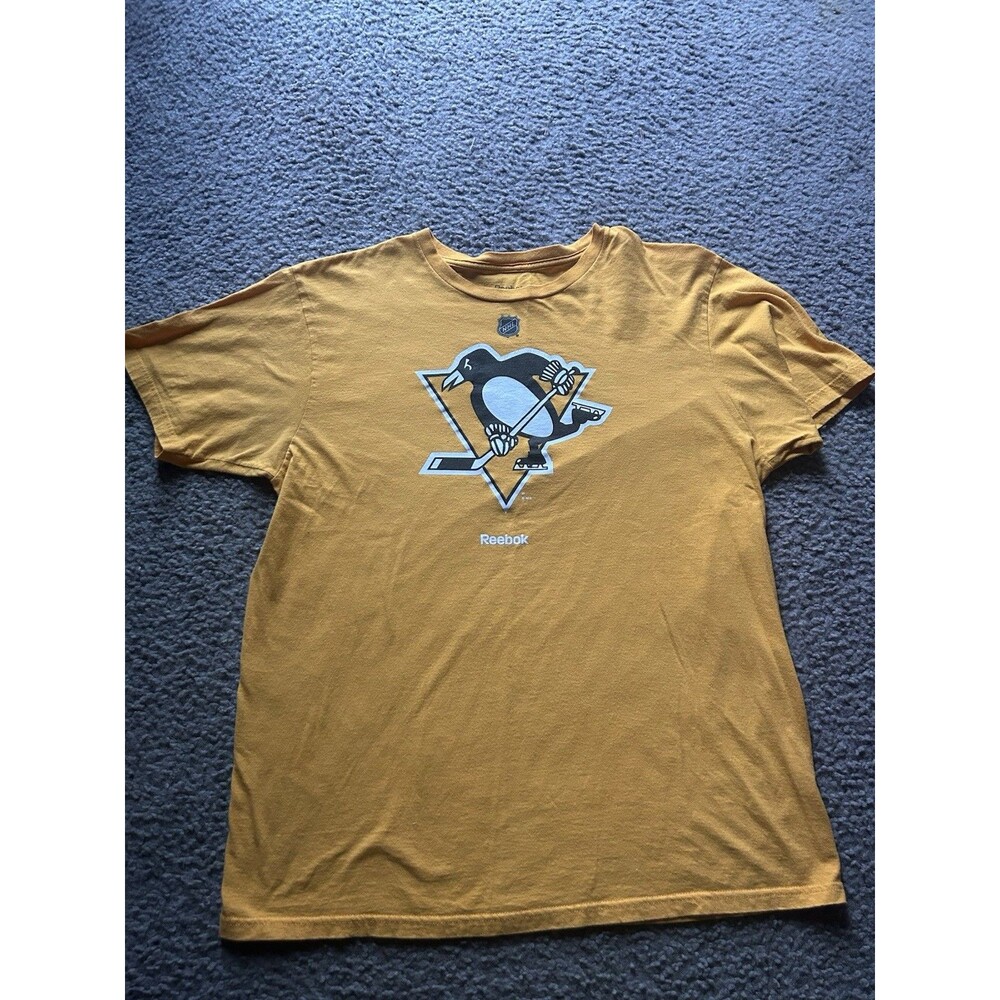 Adult Pittsburgh Penguins Golden Yellow T-Shirt Large Hockey Team Shirt